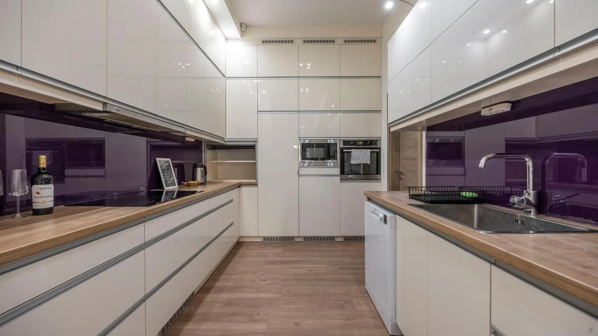 Exclusive N' Grand City Center Residence With 5 Bedrms Budapeste Apartamento
