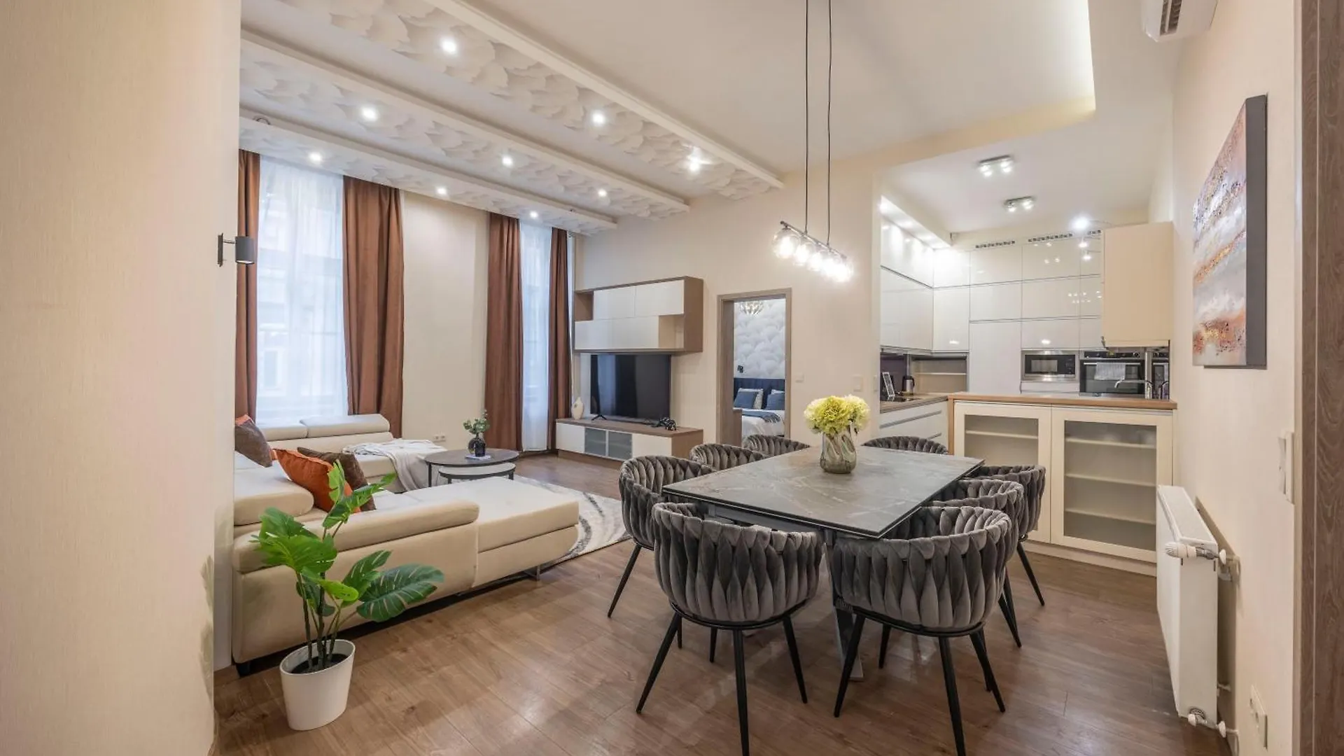 Apartment Exclusive N' Grand City Center Residence With 5 Bedrms Budapest Hungary
