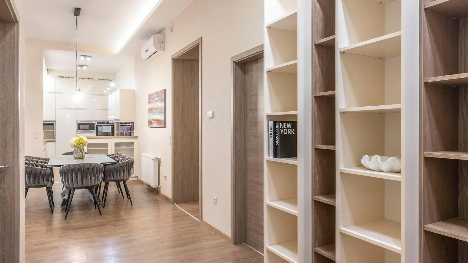 Exclusive N' Grand City Center Residence With 5 Bedrms Budapest
