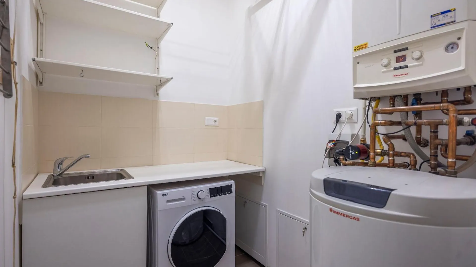 Exclusive N' Grand City Center Residence With 5 Bedrms Budapest 0*,