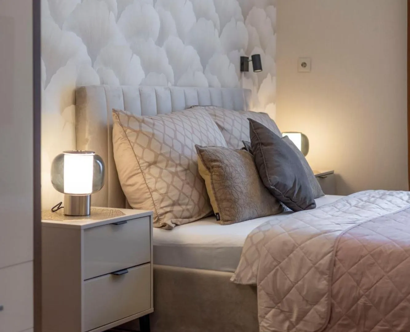 Exclusive N' Grand City Center Residence With 5 Bedrms Budapest